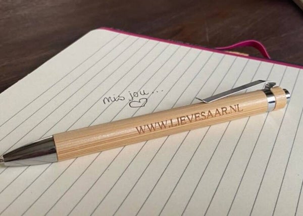 Balpen van "Lieve Saar"