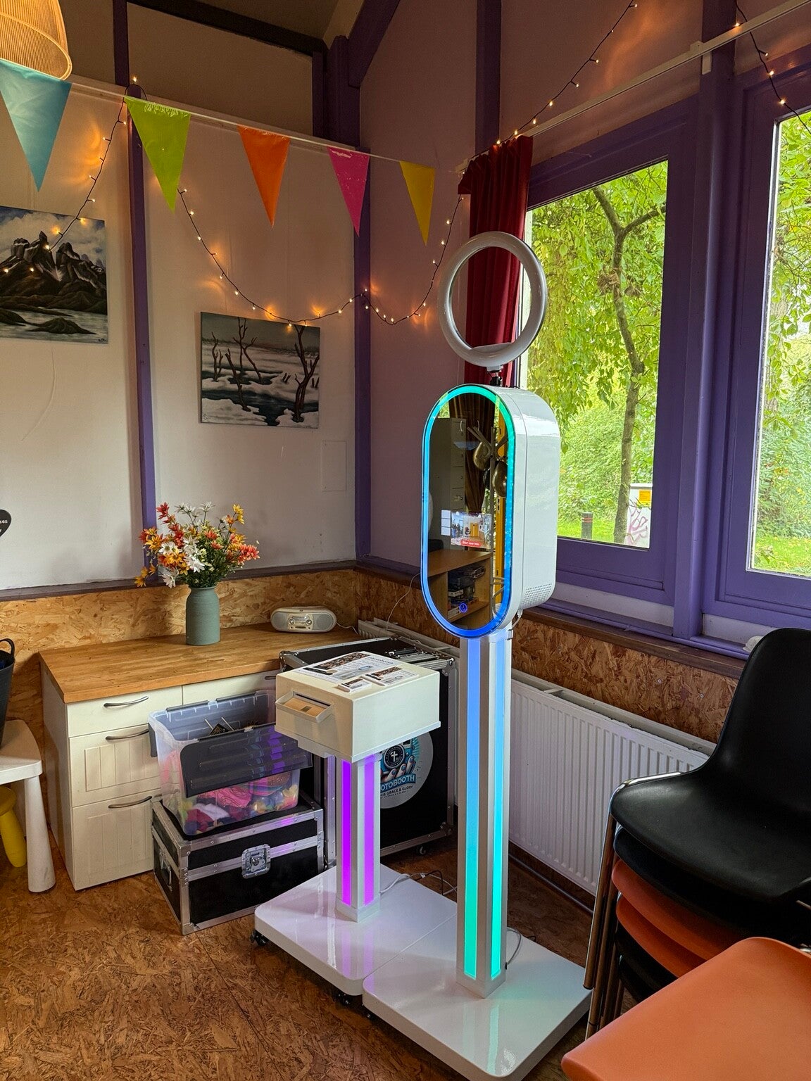 De eigen Photobooth Kockengen met ringlamp, verlichte spiegel en fotoprinter