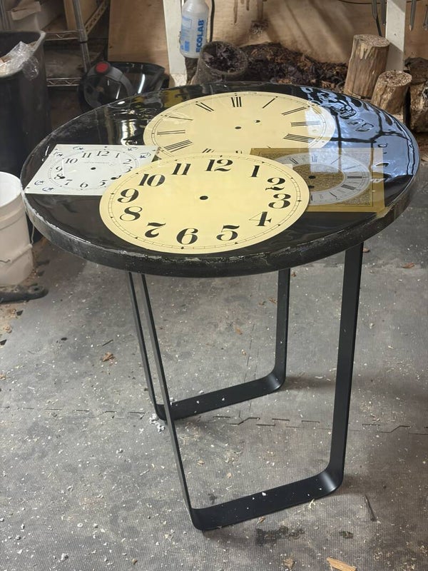 clock end table