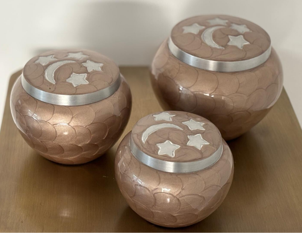 Klassieke Urn Lichtbruin met Sterren