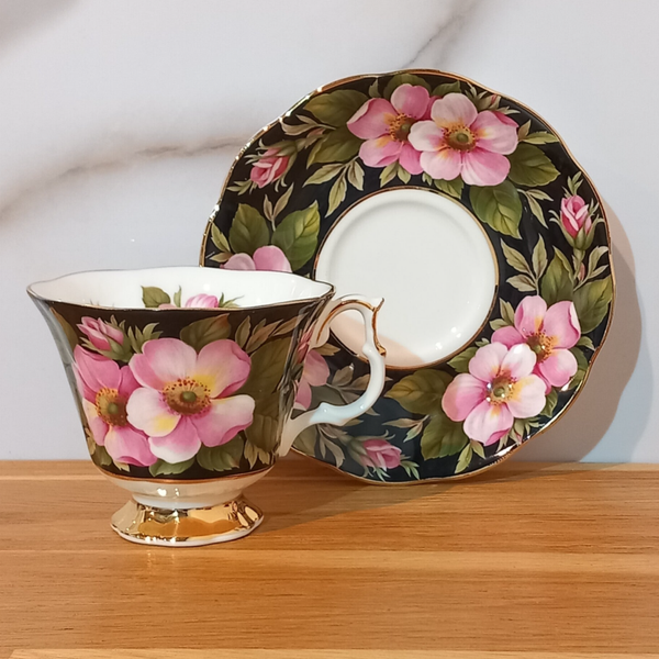 Royal Albert Provincial Flowers Alberta Rose Kop en Schotel groot