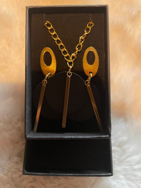 Set halsketting + oorbellen