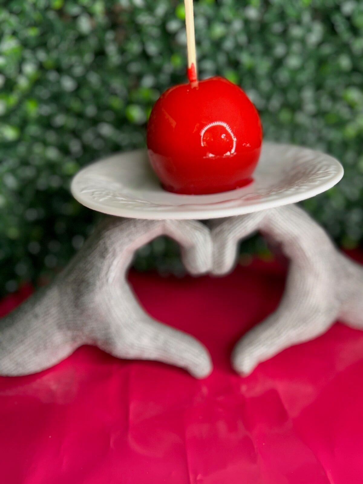 Gourmet Candy Apples Traditional Red Candy Apple.