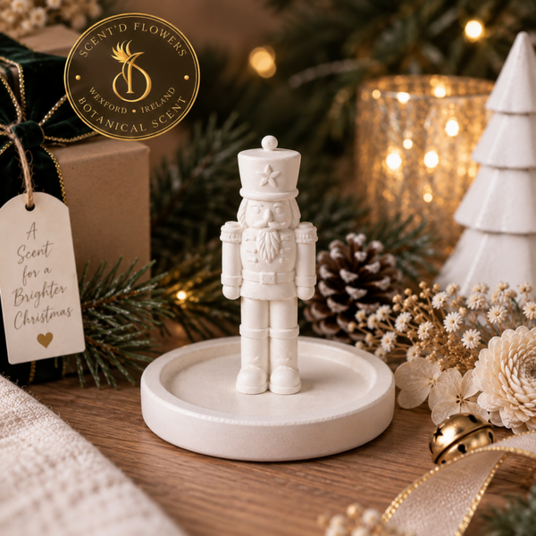 Small Christmas Ornament & Platter Aroma Stone Sented