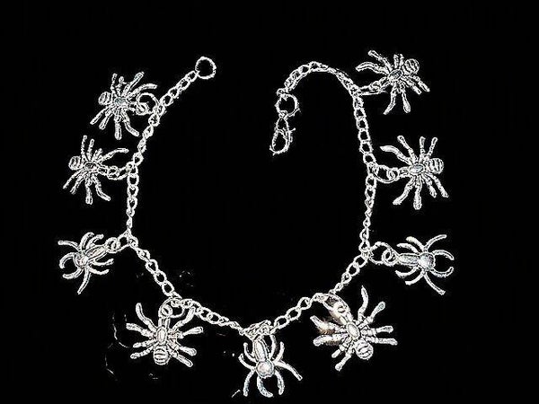 Spider charm bracelet