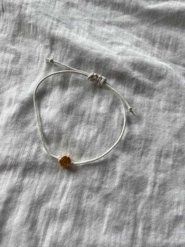 Smile white bracelet