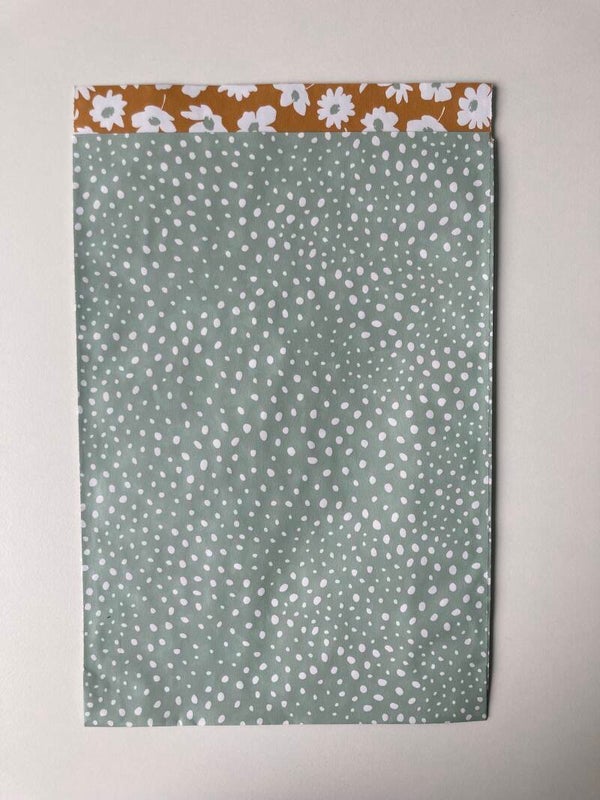 Dots flower green 17/25 inpakzakje (per stuk)