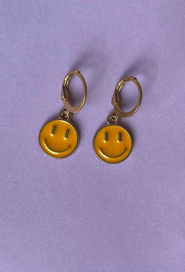 Smile yellow earrings