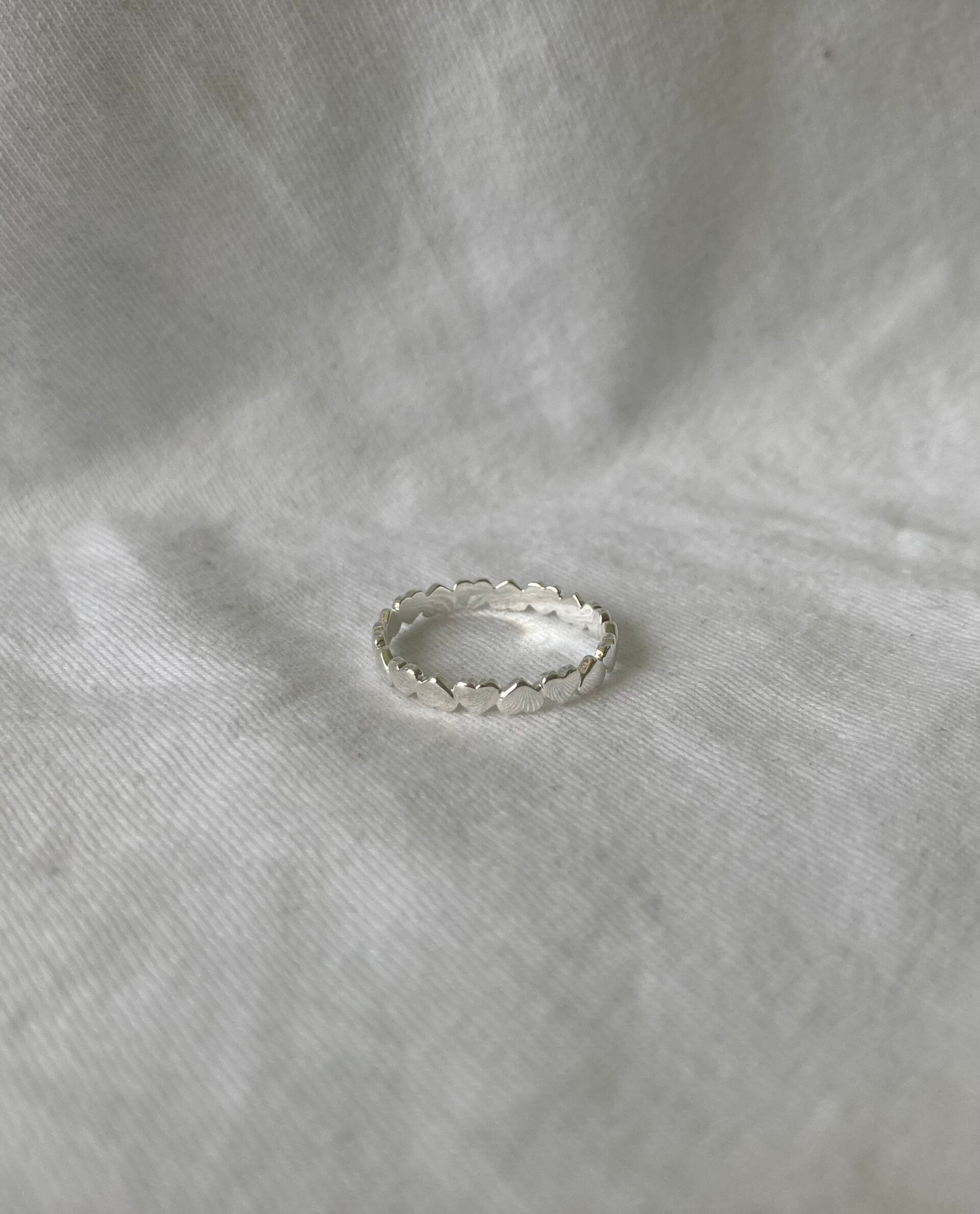 Hearts ring silver