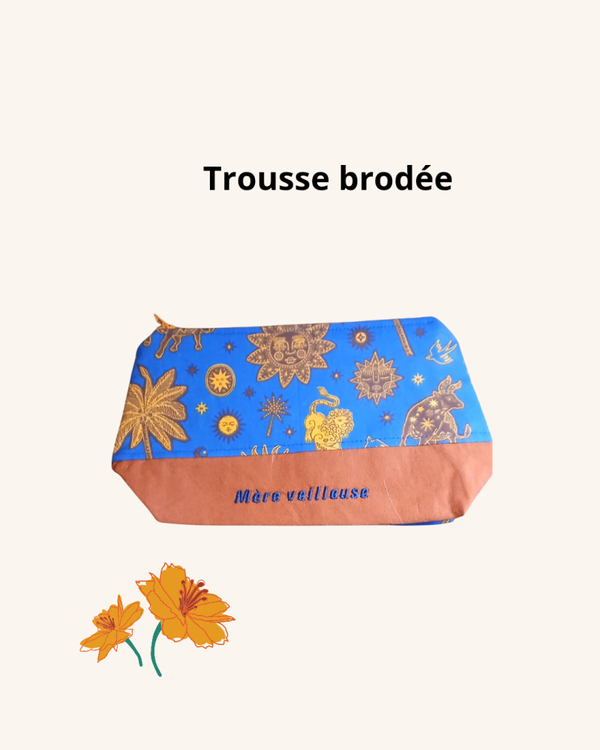 Trousse brodée