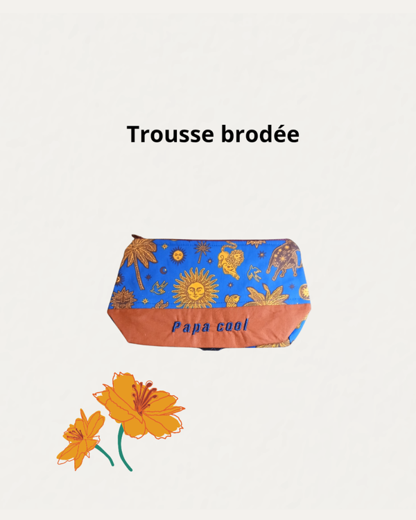 Trousse brodée