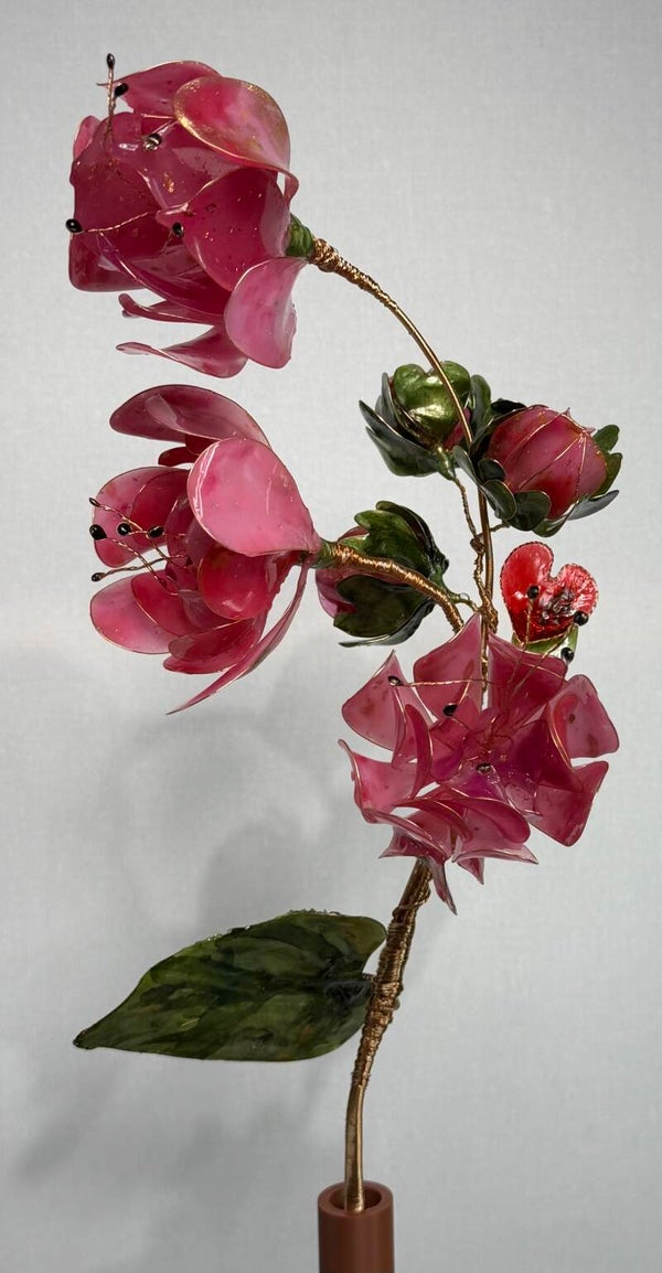 Exklusiver Epoxidharz-Blütenzweig – handgefertigtes Unikat in kunstvoller Ausführung