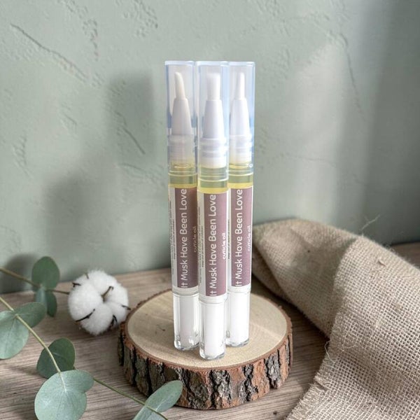 It Musk Have Been Love – Cuticle Oil Twist Pen (2g)