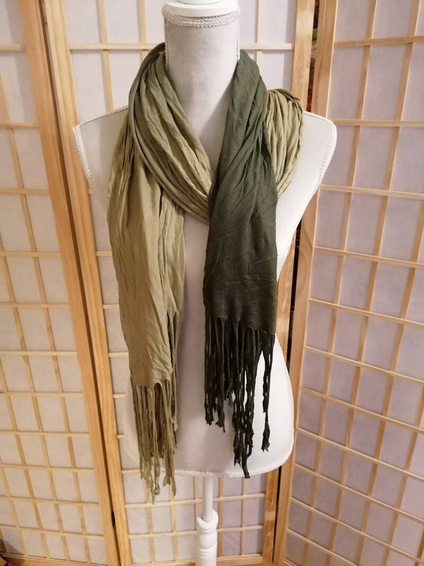 Schal / Best.-Nr.: L200109