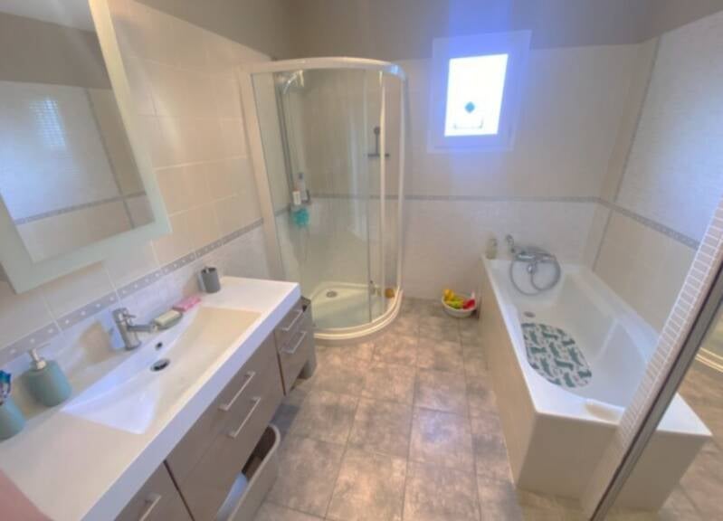 photo de sdb basse qualité