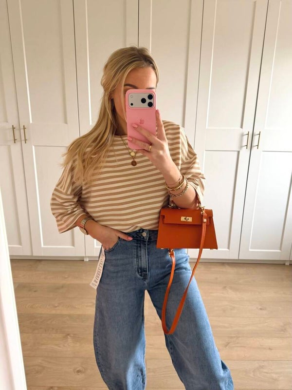 Gestreepte top met driekwart mouw - beige