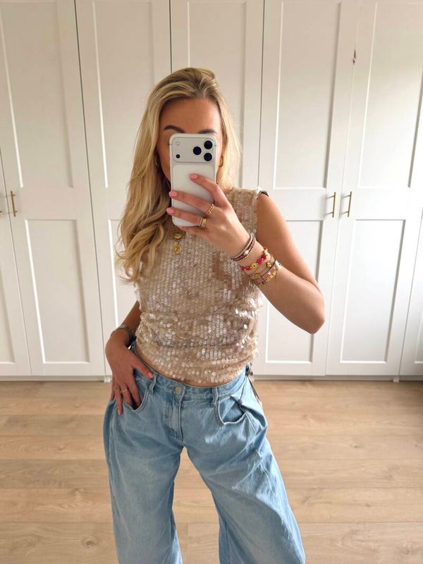 Pailletten top met hoge hals - beige