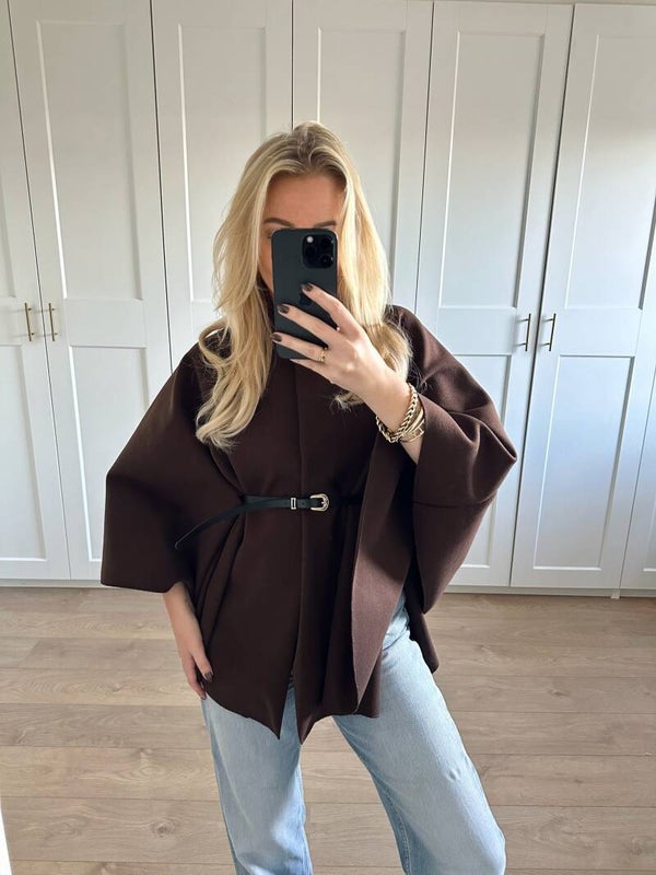 Poncho met ceintuur - bruin