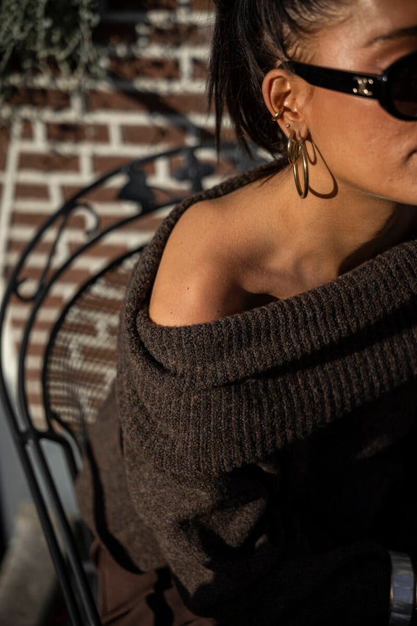 Off shoulder trui - bruin