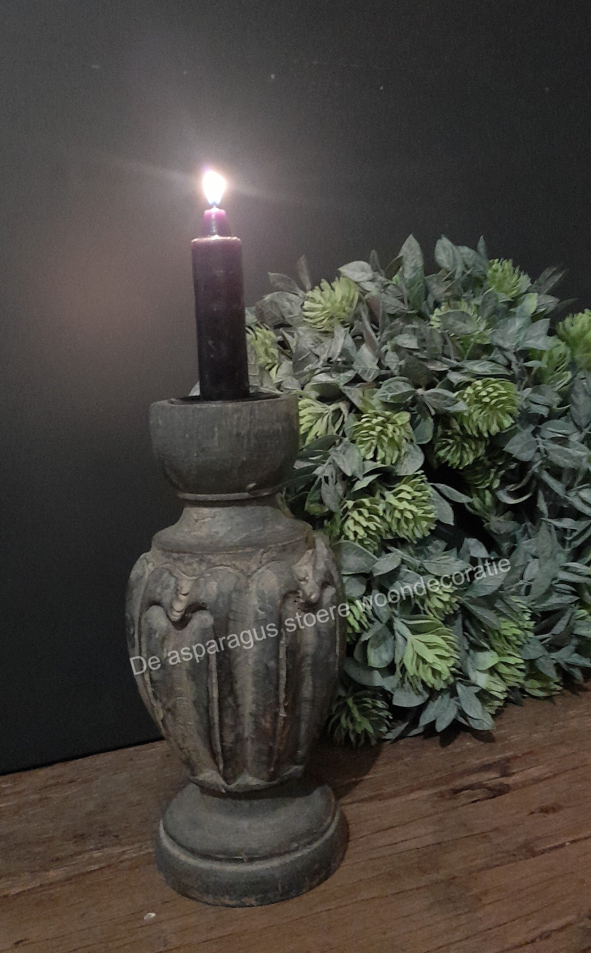 Robuuste kandelaar grijs