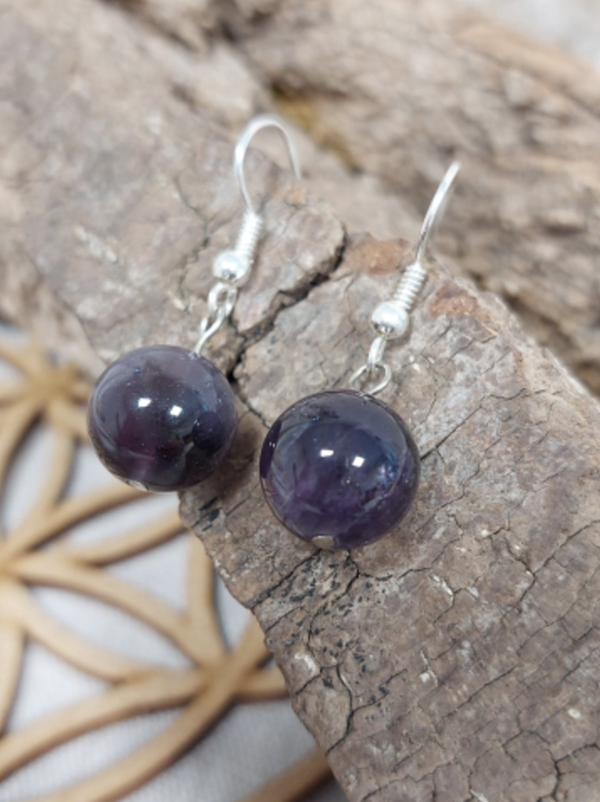 Amethist oorbellen bol 12 mm
