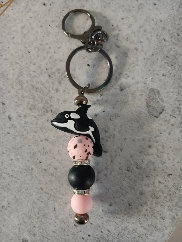 Item #045 - Killer Whate Keyring
