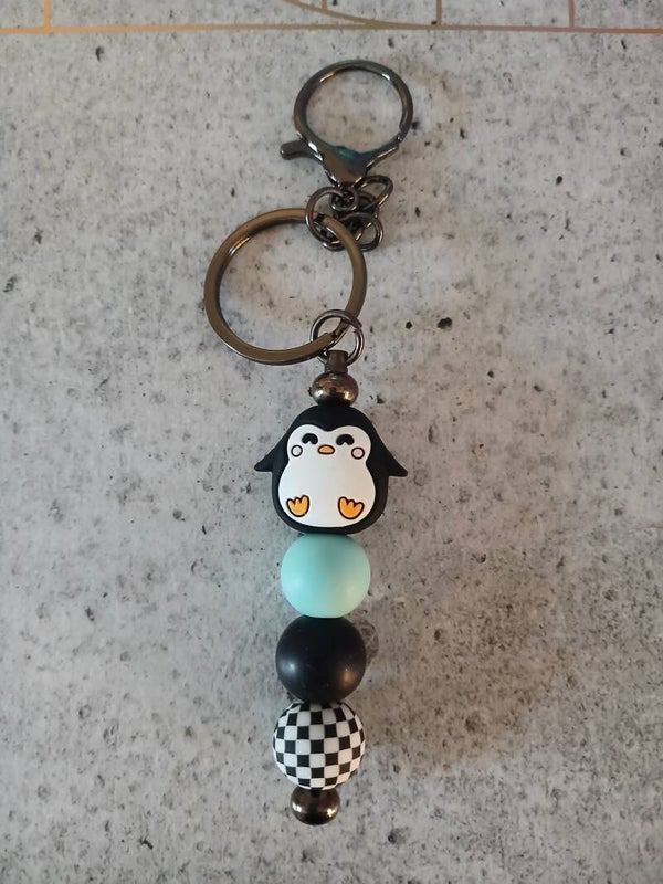 Item #053 Penguin Keyring