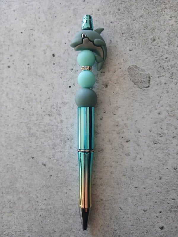 Item #060 Dolphin Pen