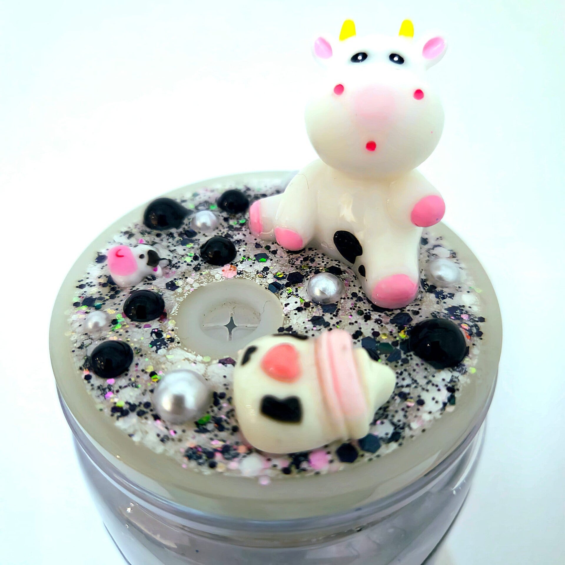 Custom embellished lid