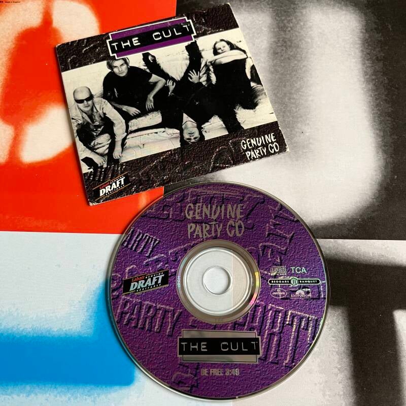 CDS CAN free CD with Canadian beer