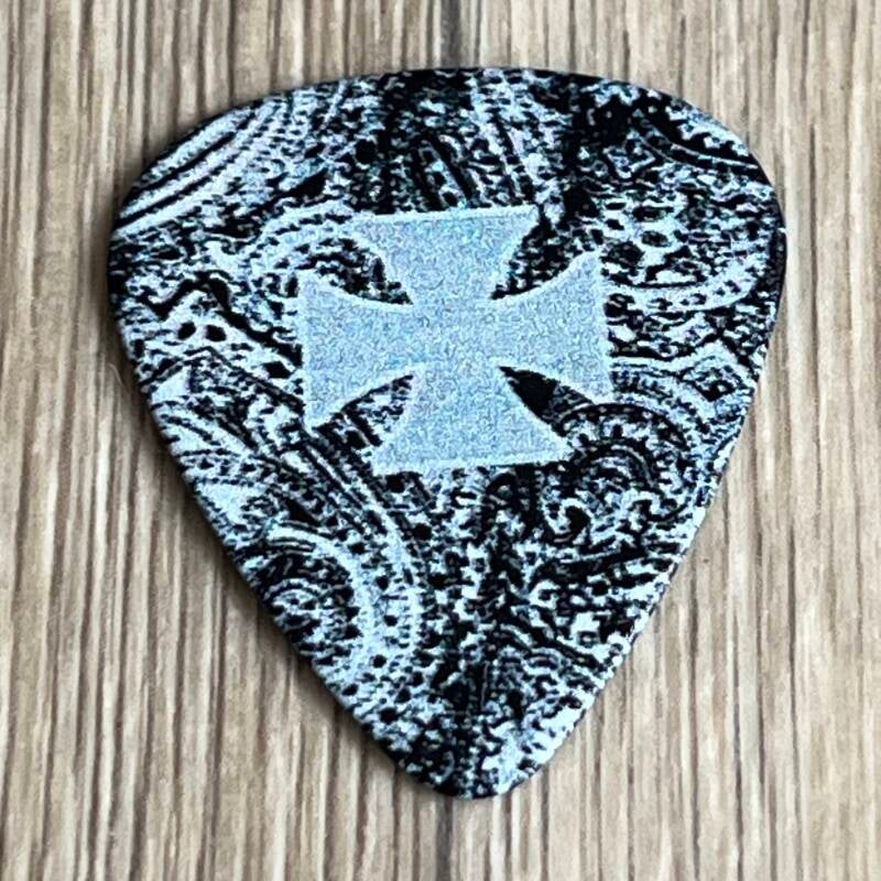 BILLY DUFFY SIGNED PICK SET 2025