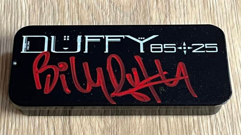 BILLY DUFFY SIGNED PICK SET 2025
