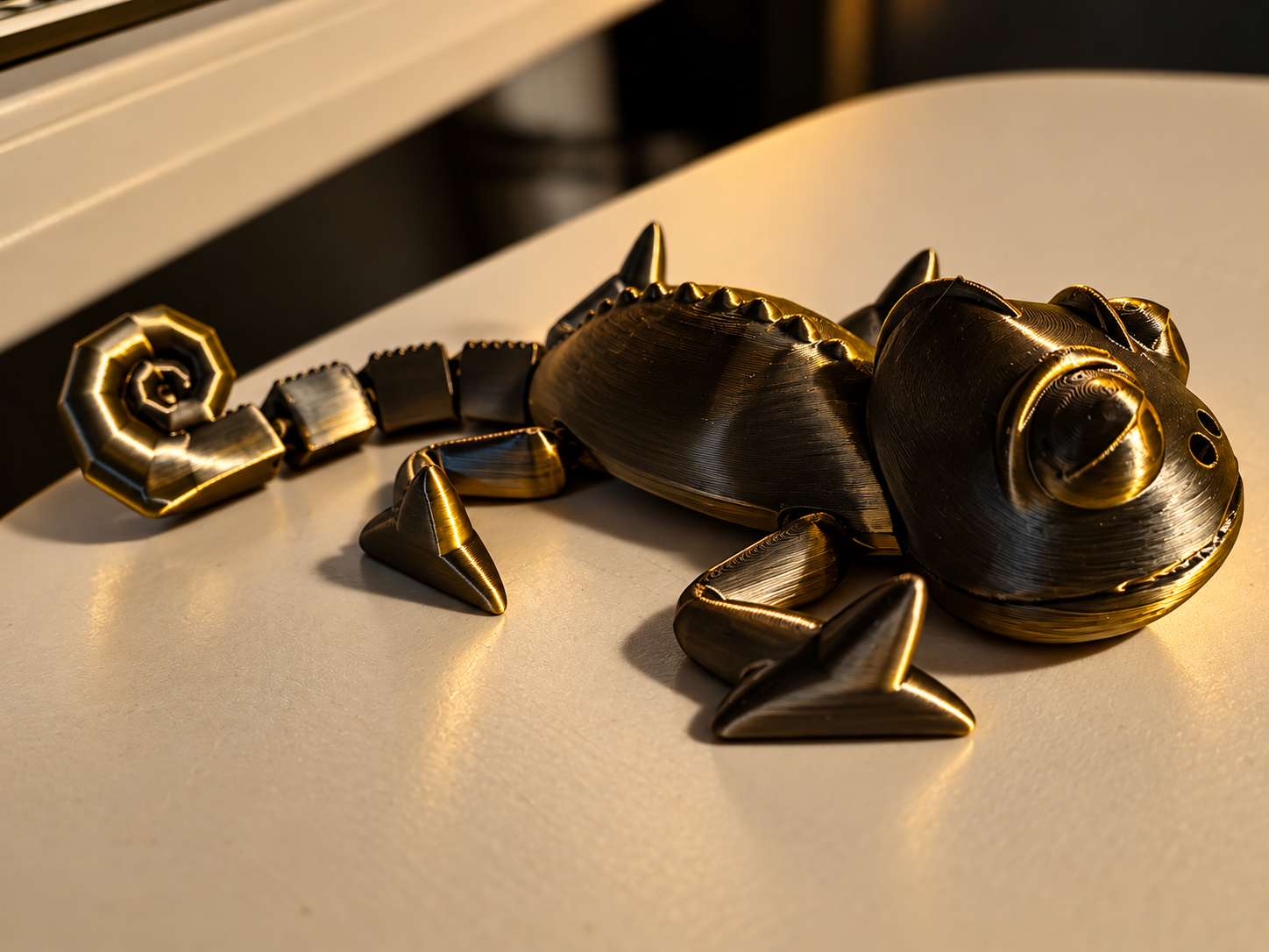LARGE 3D-PRINTED CHAMELEON