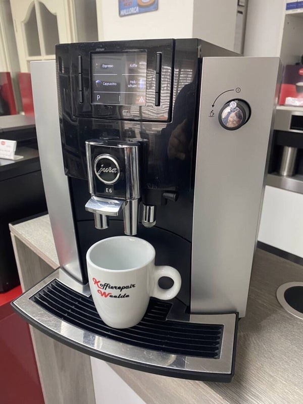 Jura E6 zilver  Refurbisched