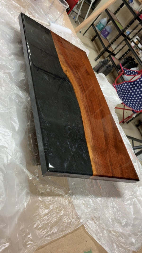 End table Epoxy River Style
