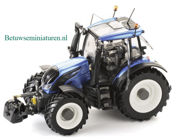 Valtra N174 tractor