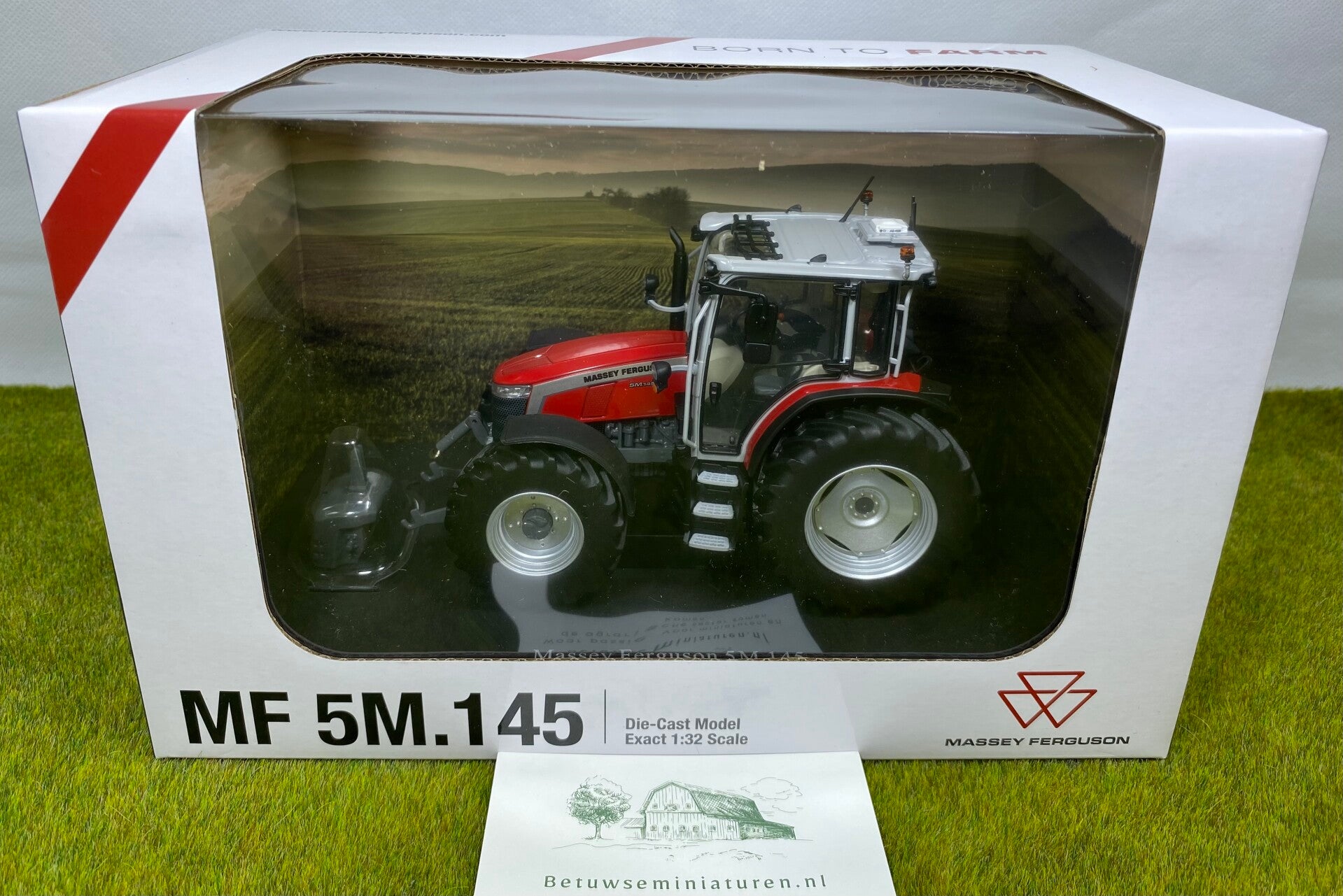 Massey Ferguson 5M.145