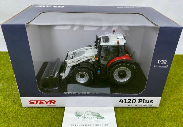 Steyr 4120 Plus met voorlader