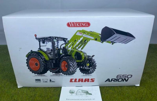 Claas Arion 650 met voorlader