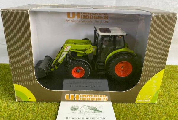 Claas Arion 430 met voorlader