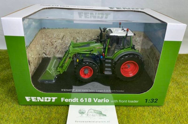 Fendt 618 Vario met voorlader