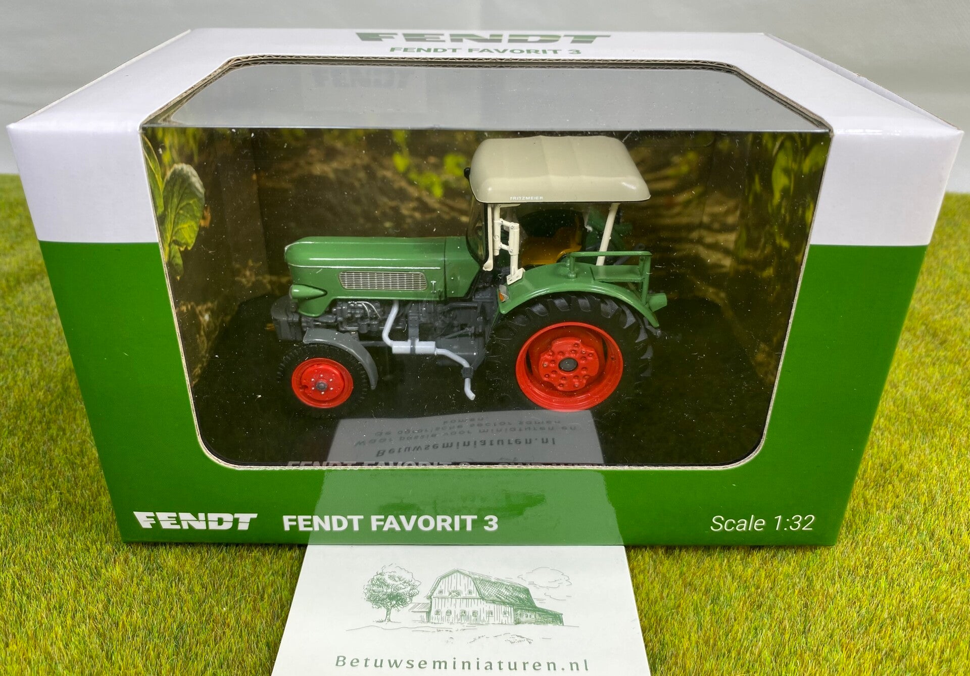 Fendt Favorit 3 2wd met Fritzmeier cabine