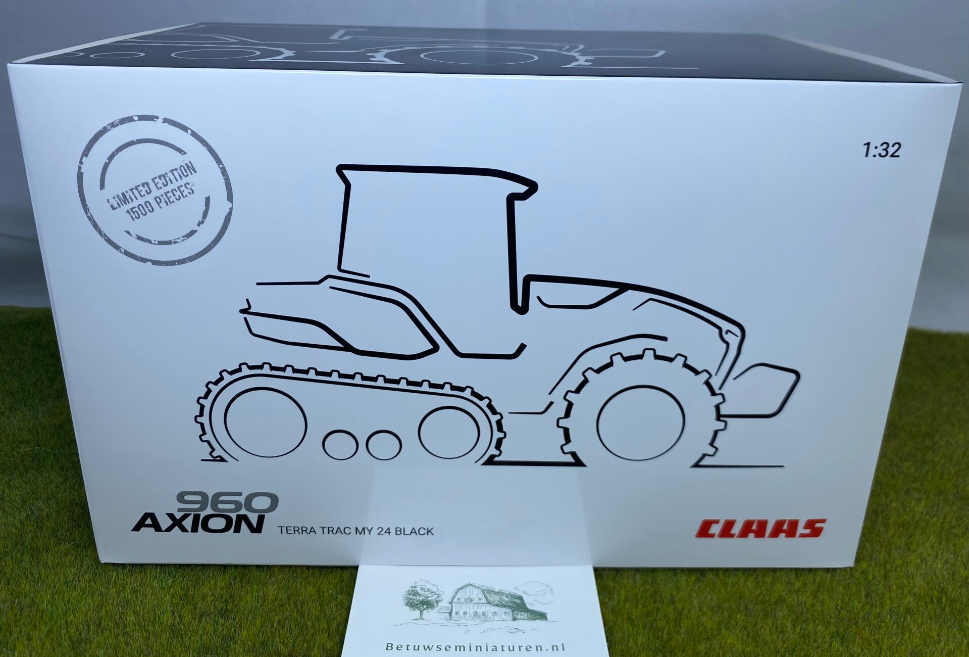 Claas Axion 960 TT MY24 Black Edition