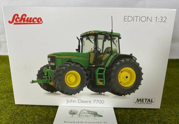 John Deere 7700