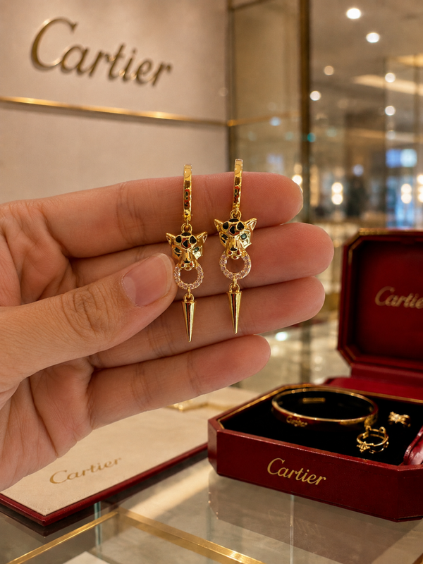 Huggies Cartier