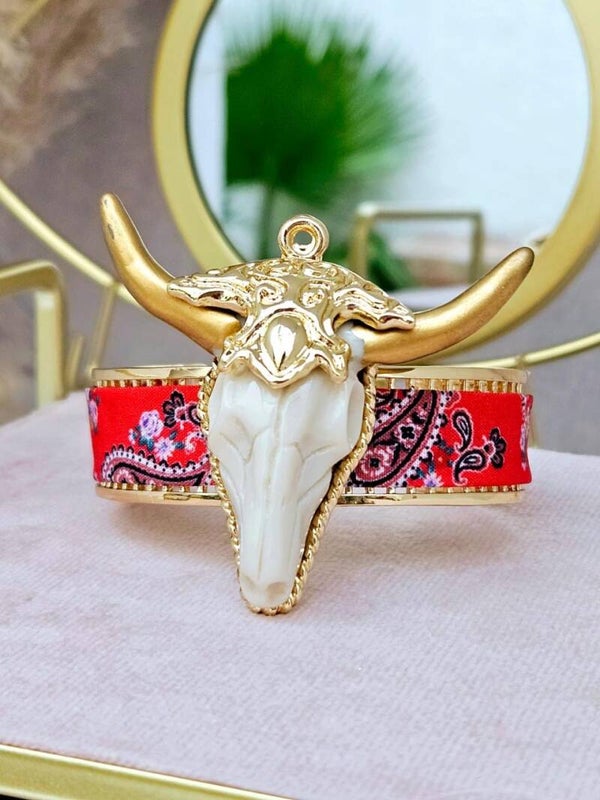 Brazalete toro rojo pañoleta