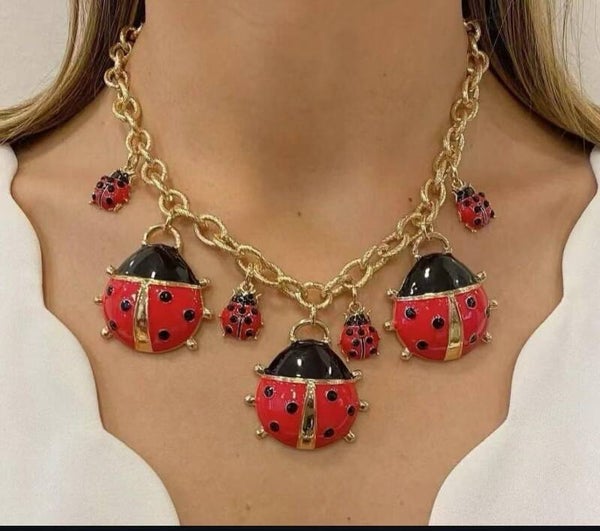 Collar catarina Trilple