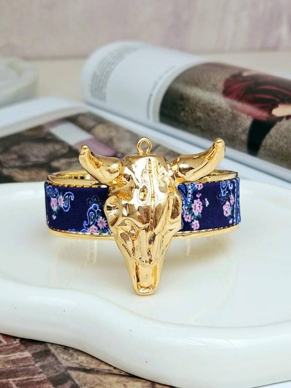 Brazalete toro azul