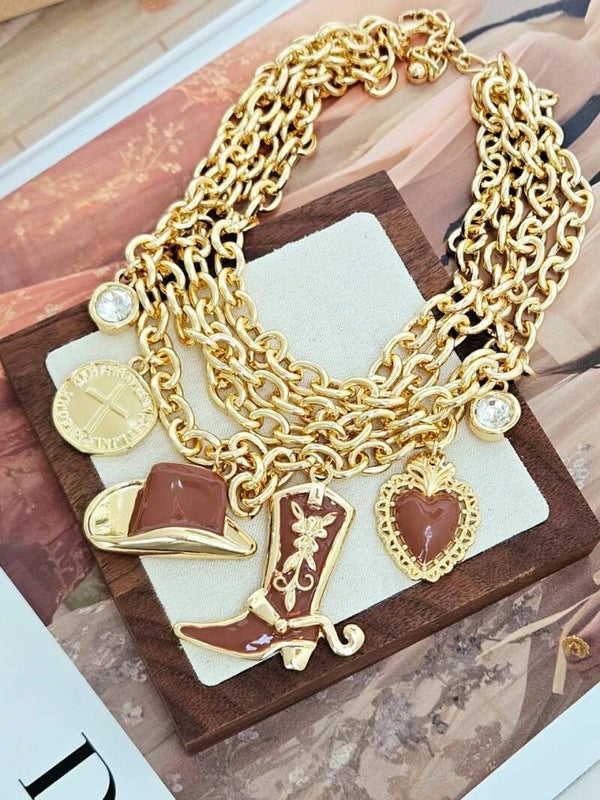 Collar triple bota