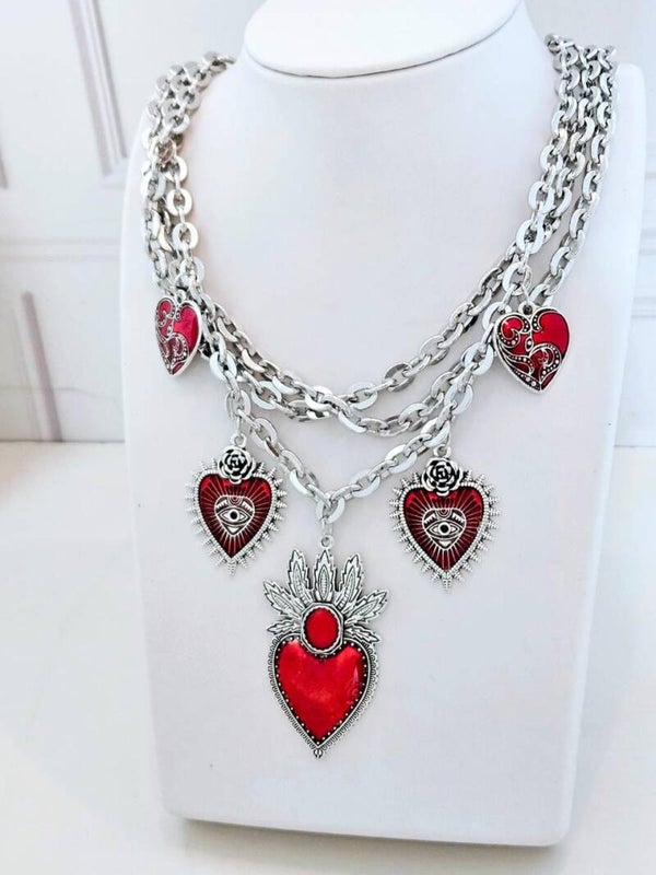 Collar corazones rojos